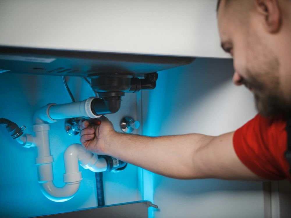 Why Sugar House Basement Cleanouts Require an Emergency Plumber in Salt Lake City During Spring Snowmelt